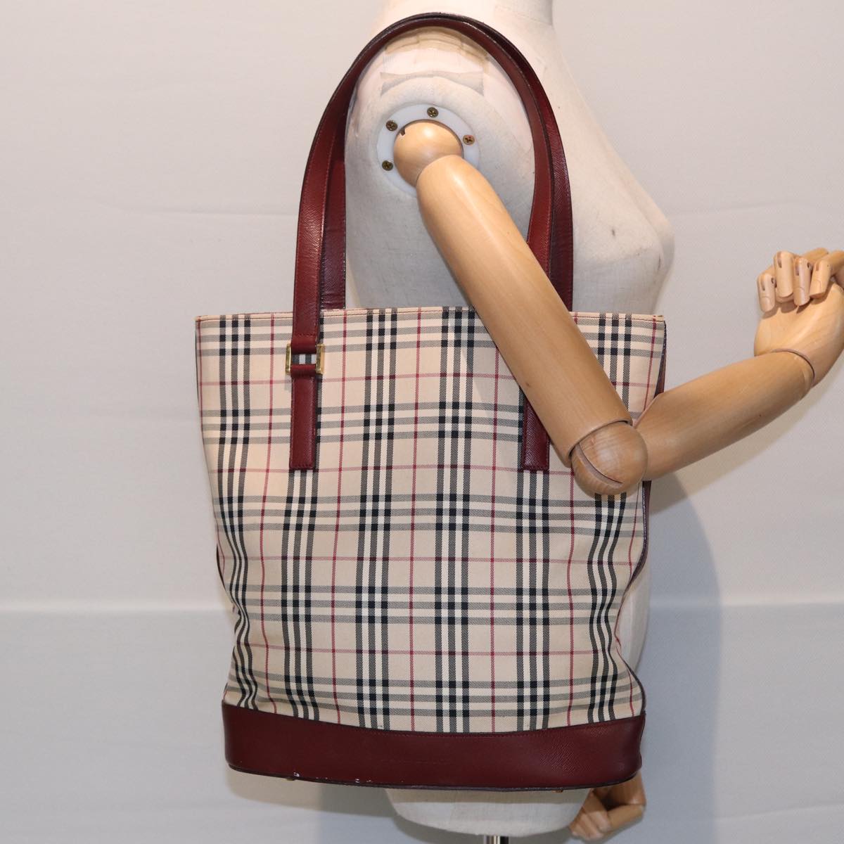 BURBERRY Nova Check Tote