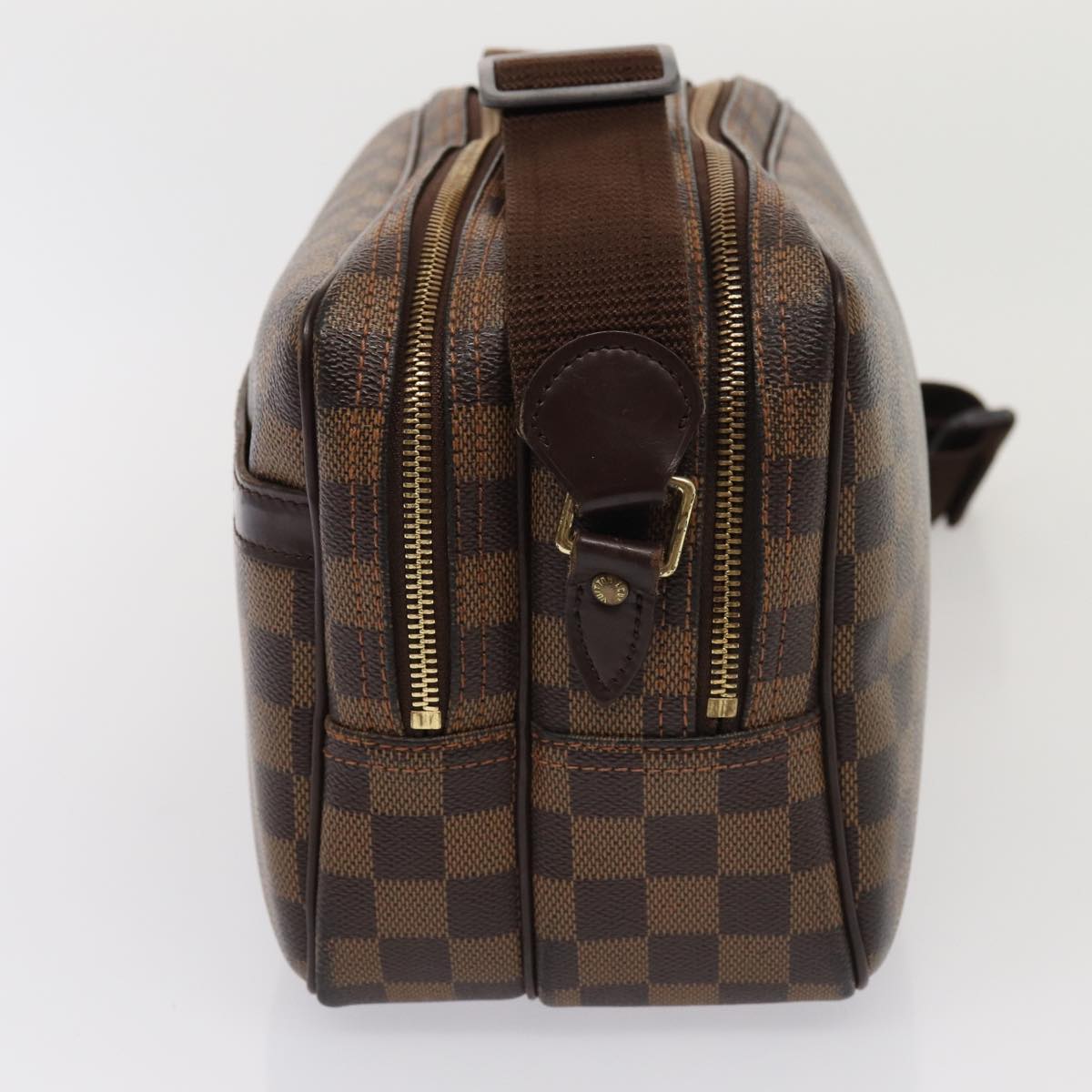 LOUIS VUITTON Reporter Shoulder Bag