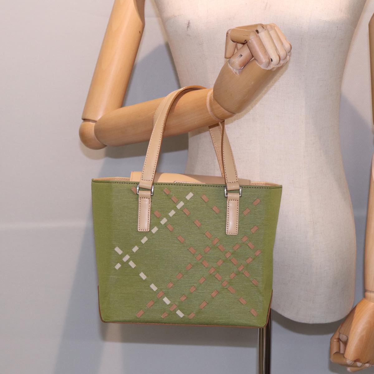 BURBERRY Handbag