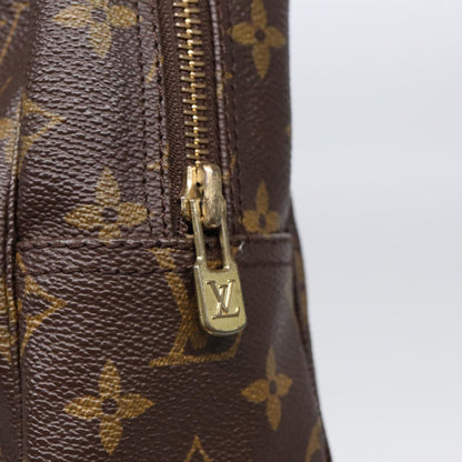 LOUIS VUITTON Trousse de Toilette Clutch Bag