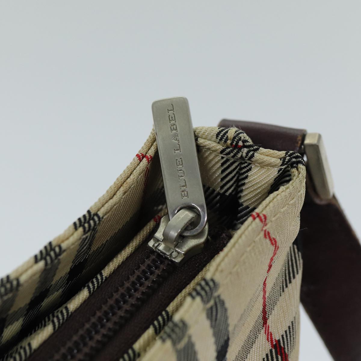 BURBERRY Nova Check Shoulder Bag