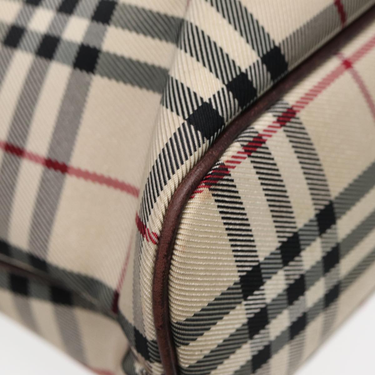 BURBERRY Nova Check Handbag