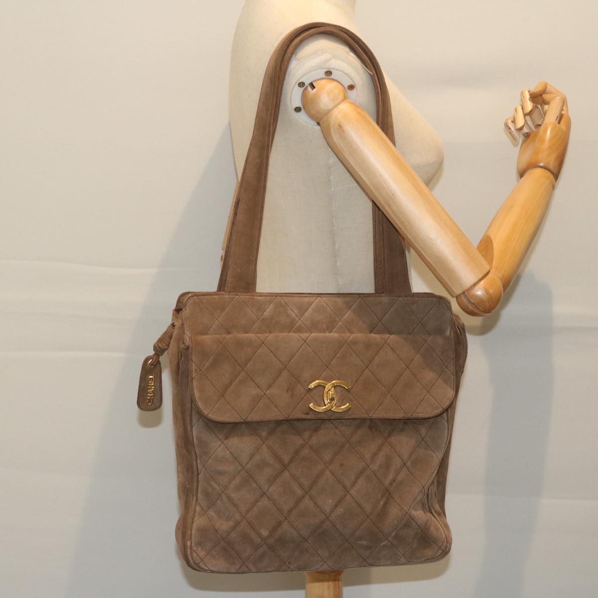 Chanel -