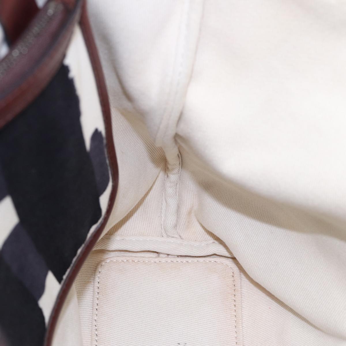 BURBERRY Tote