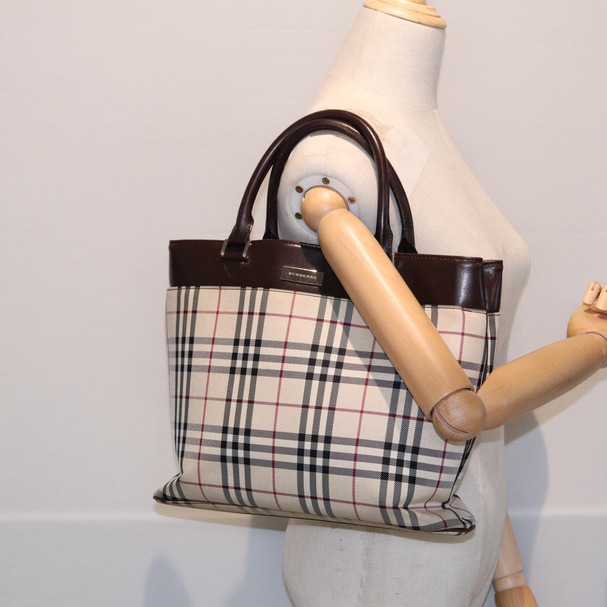 BURBERRY Nova Check Handbag