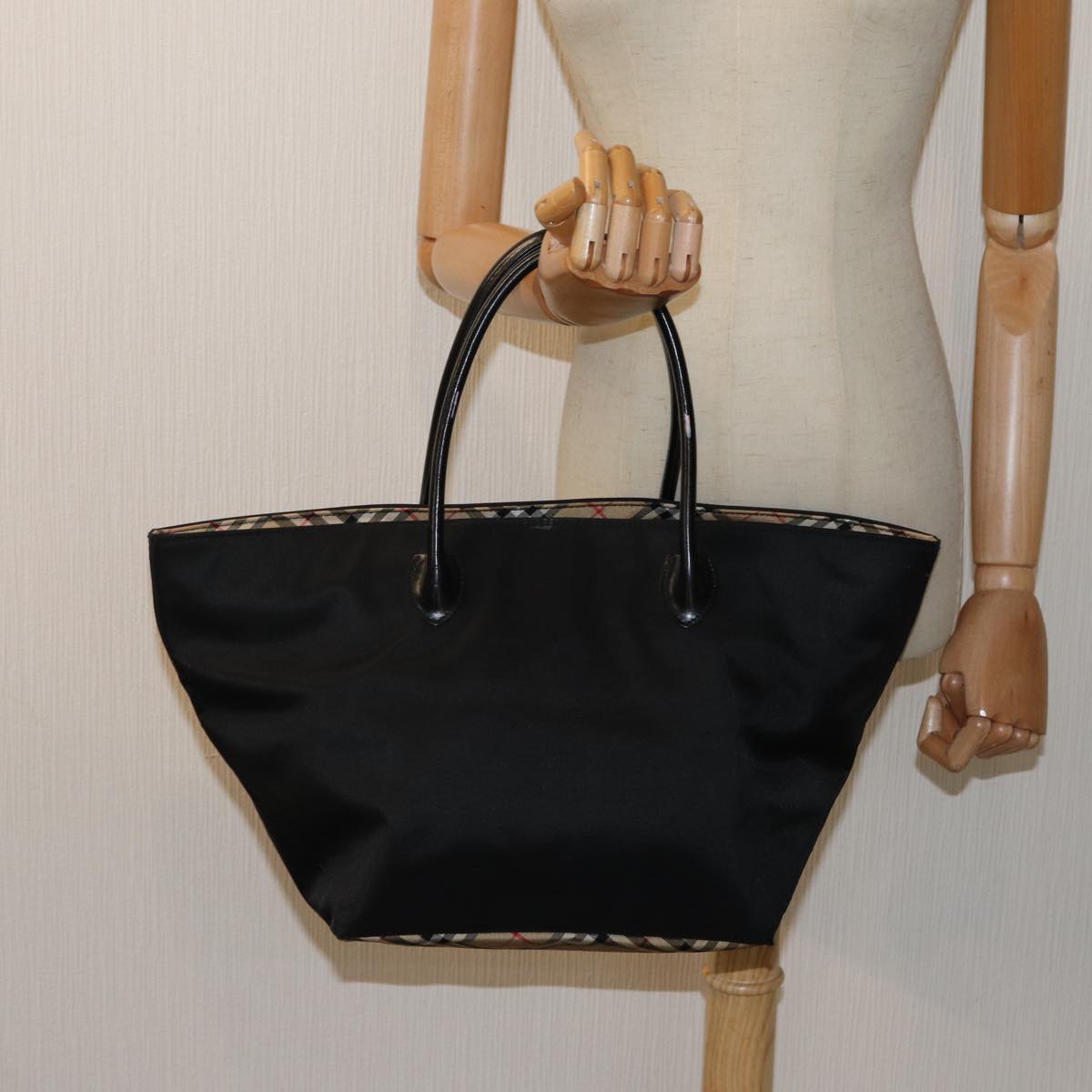 BURBERRY Nova Check Handbag
