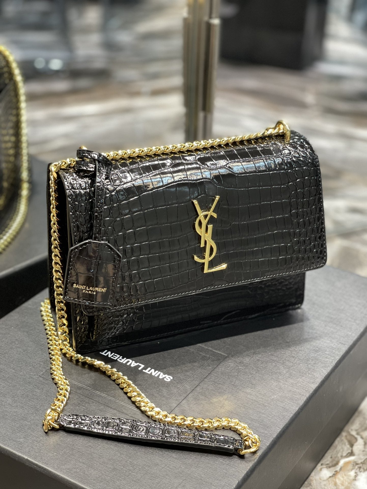 Yves Saint Laurent Sunset Medium Chain Bag