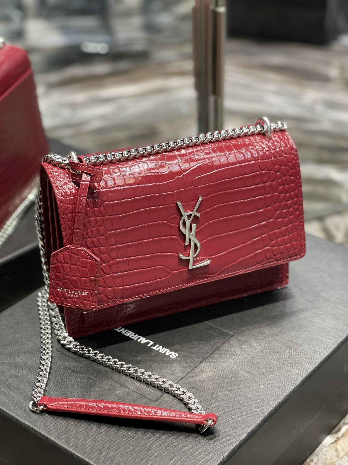 Yves Saint Laurent Sunset Medium Chain Bag Red