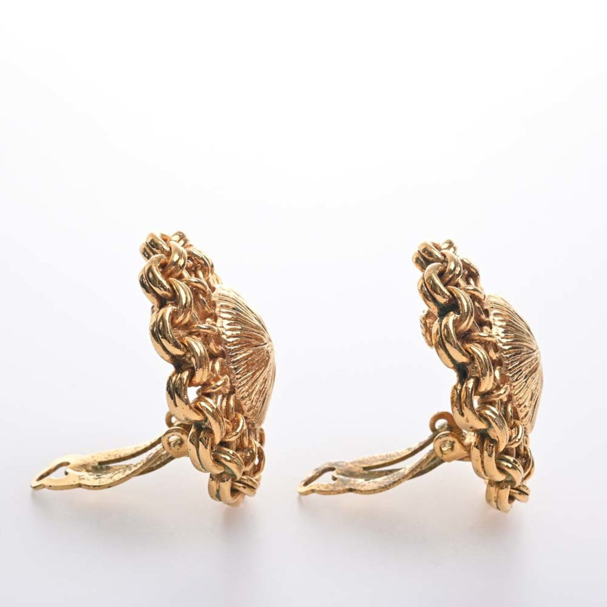 CHANEL round earrings gold ladies