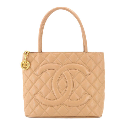 CHANEL Reproduction Tote Bag Caviar Skin Beige A01804 Gold Hardware Vintage Medallion