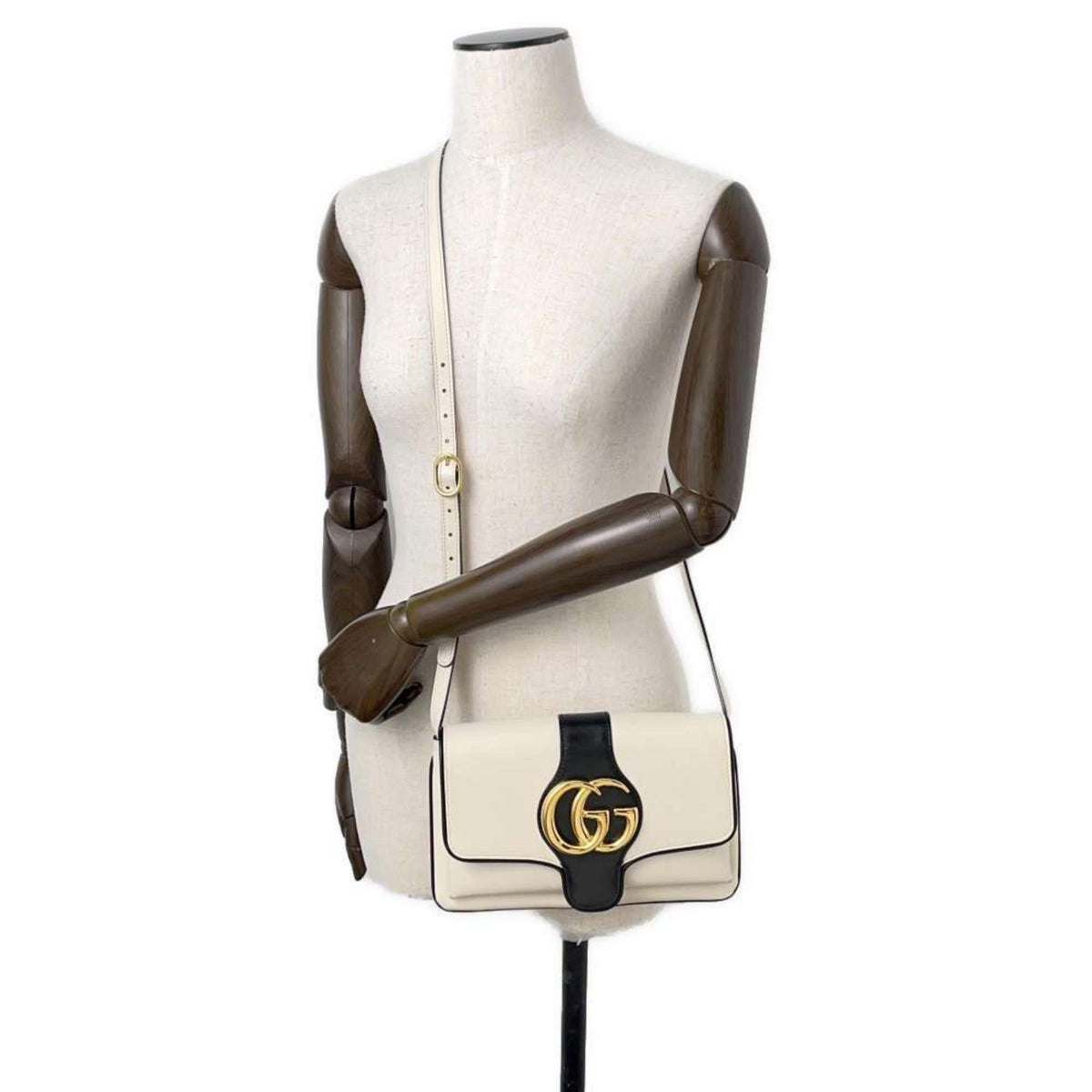 Gucci White Leather Shoulder Bag