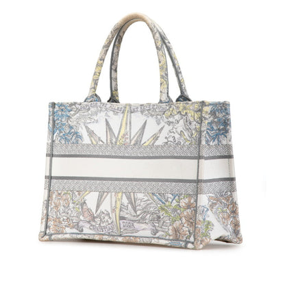 Christian Dior Multi-Color White Jacquard Tote Bag ()