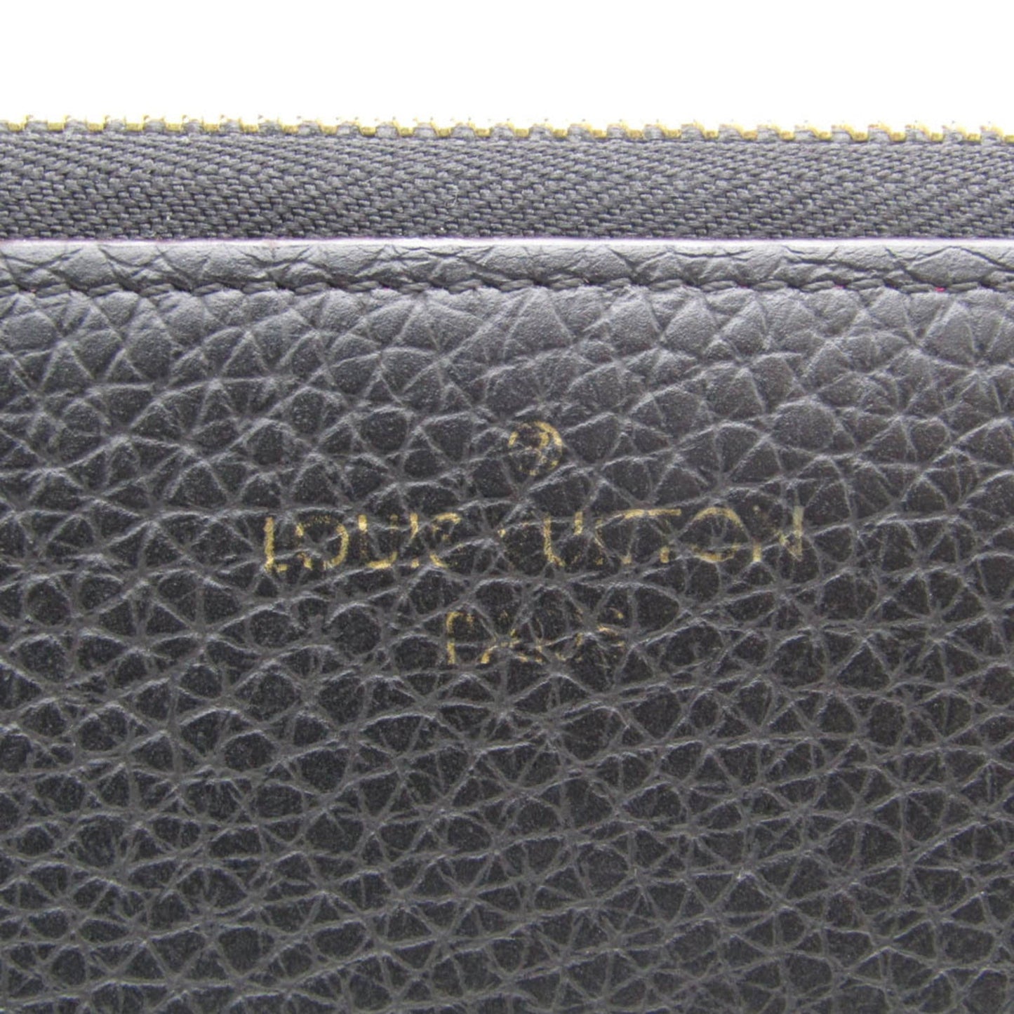 LOUIS VUITTON Taurillon Comete Wallet M63102 Women's Taurillon Leather Long Wallet [bi-fold] Noir