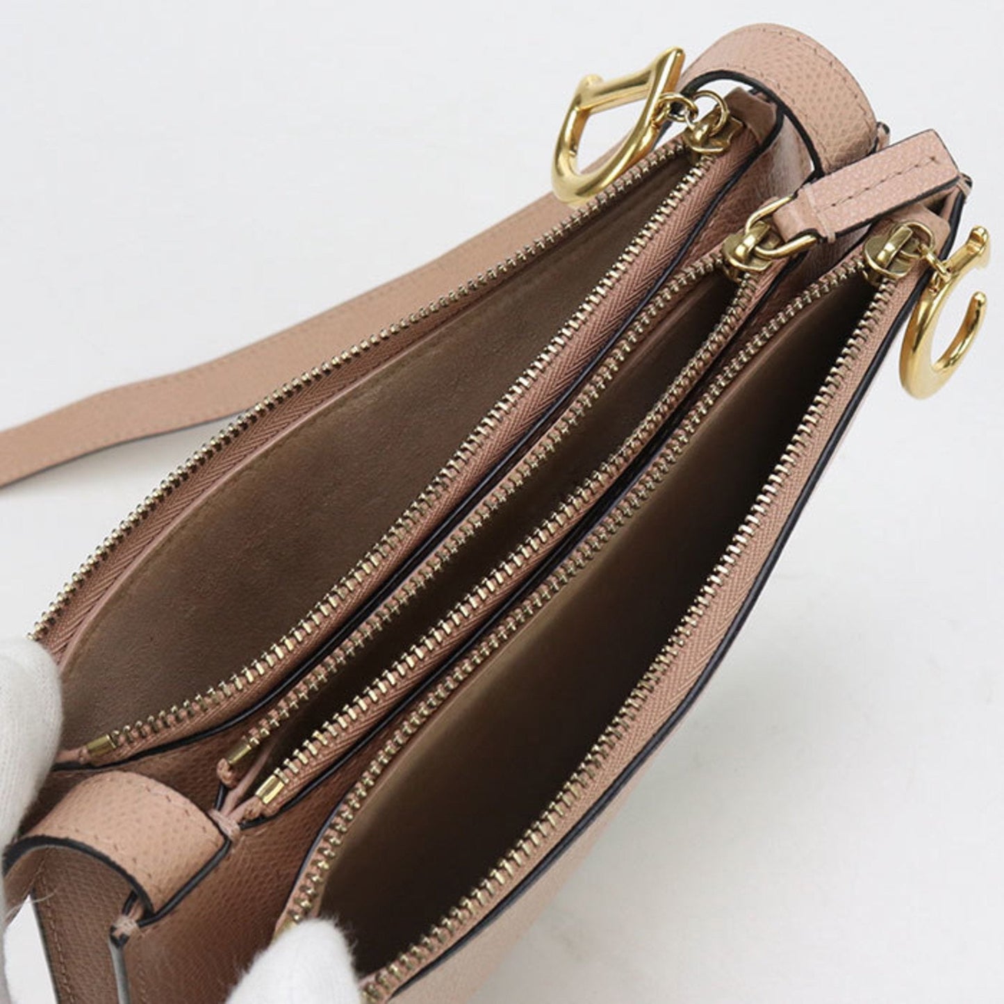 Christian Dior Pink Leather Shoulder Bag ()