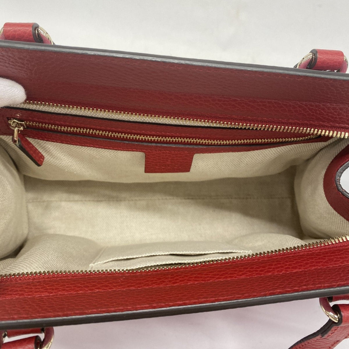 Gucci Pink Red Color Leather Handbag