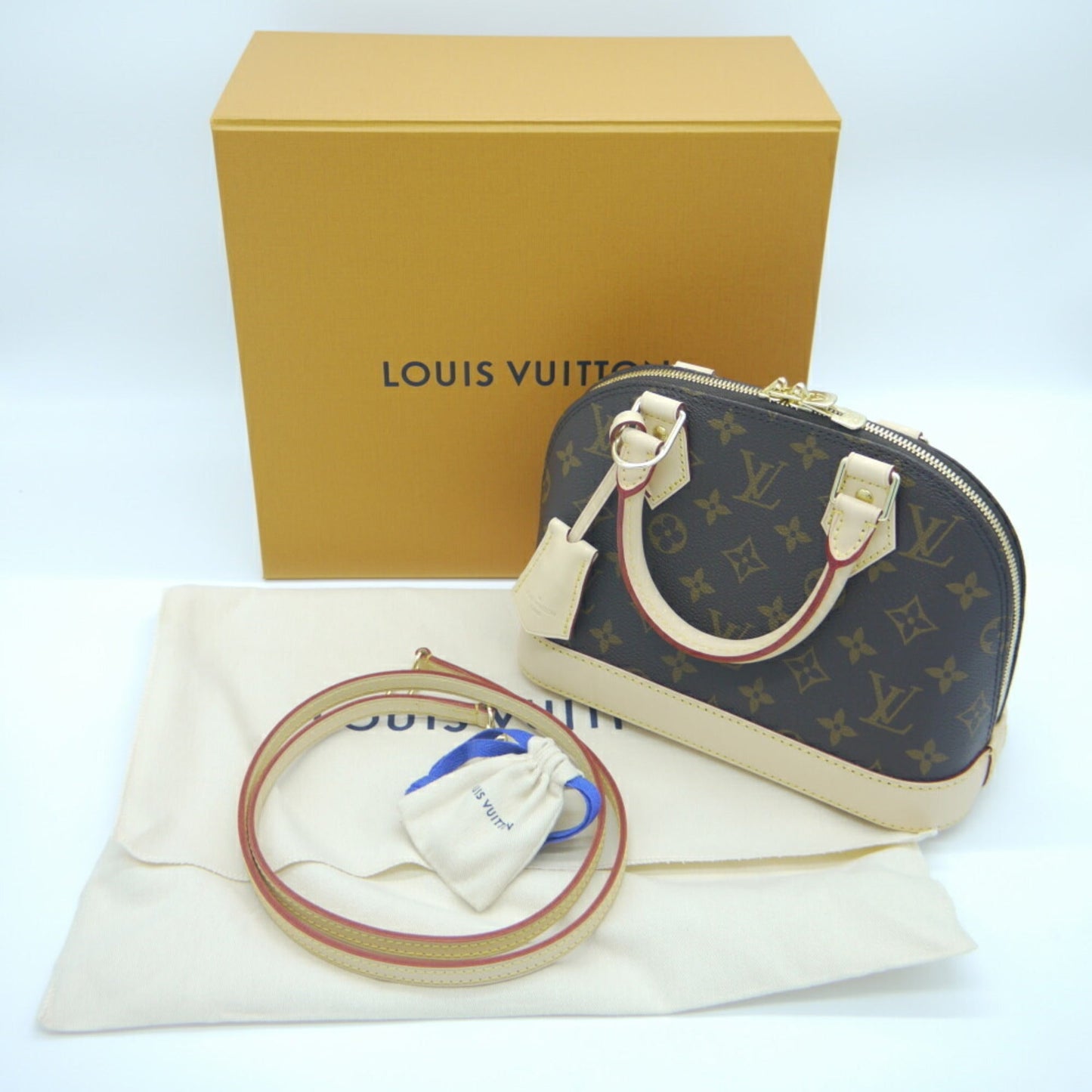 Louis Vuitton Alma BB monogram handbag M53152