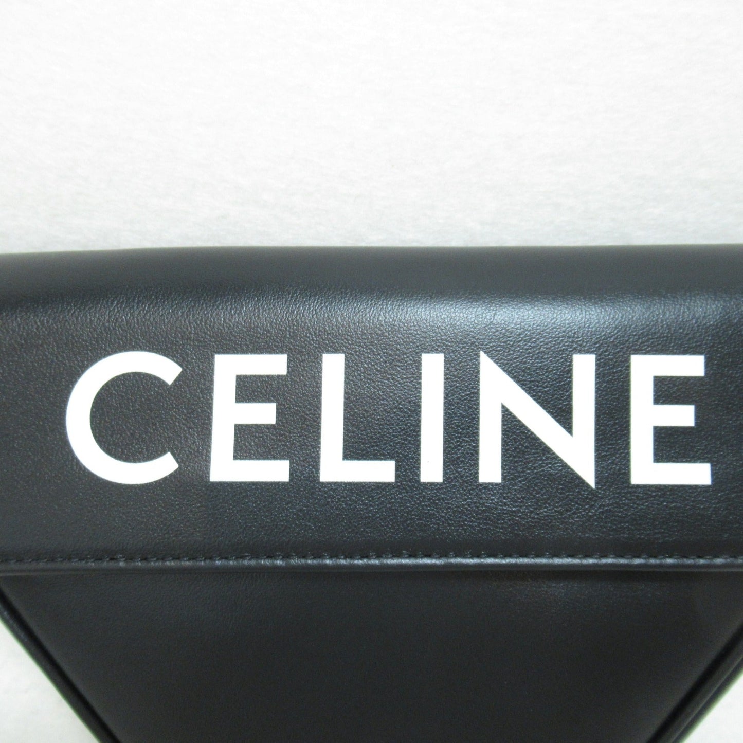 Celine Truck shoulder bag Black leather 195903DCS38SI