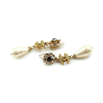Chanel here mark rhinestone fake pearl earrings gold 05A accessories