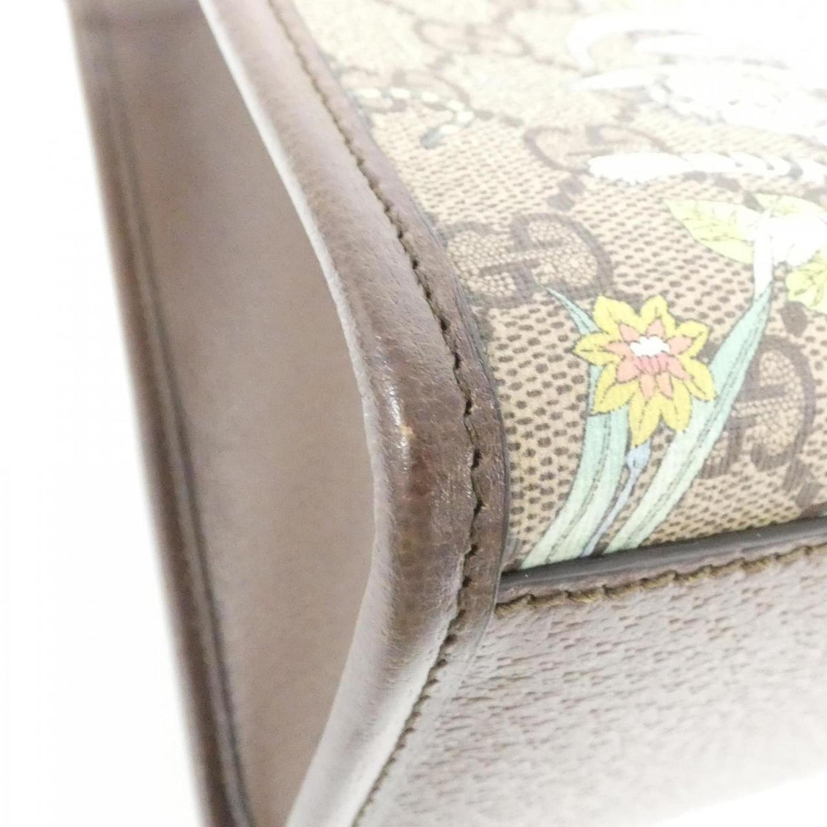 Gucci Beige Multi-Color Gg Supreme Leather Handbag