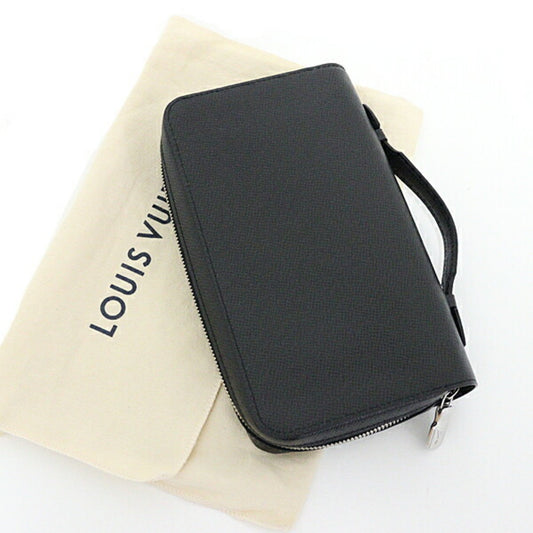 LOUIS VUITTON Zippy XL Round Long Wallet Taiga Leather M44275 Black