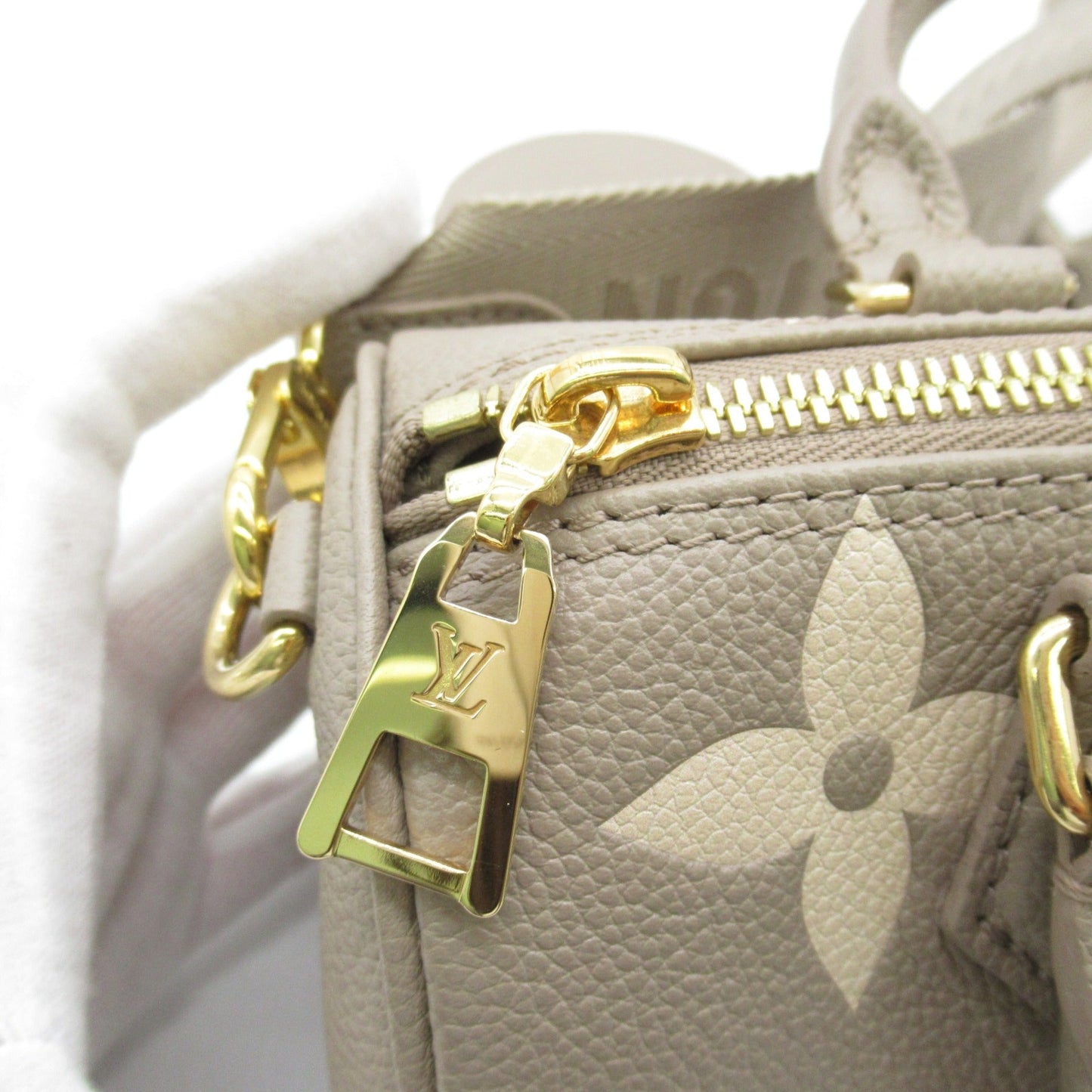 LOUIS VUITTON Papillon BB Shoulder Bag Beige Turtle claim Monogram empreinte leather M46031