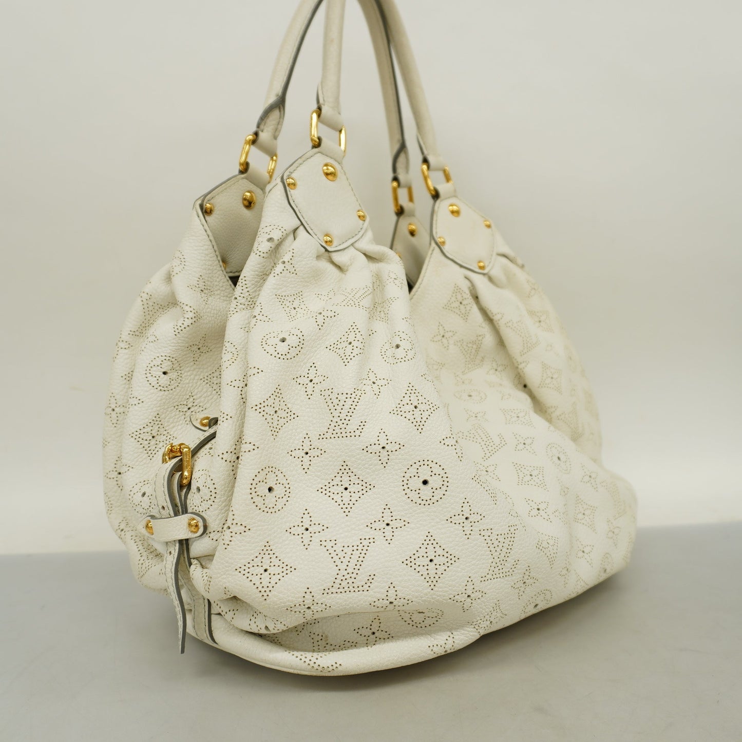 Louis VuittonAuth  Mahina Tote Bag XL M95715 Women's Tote Bag Blanc