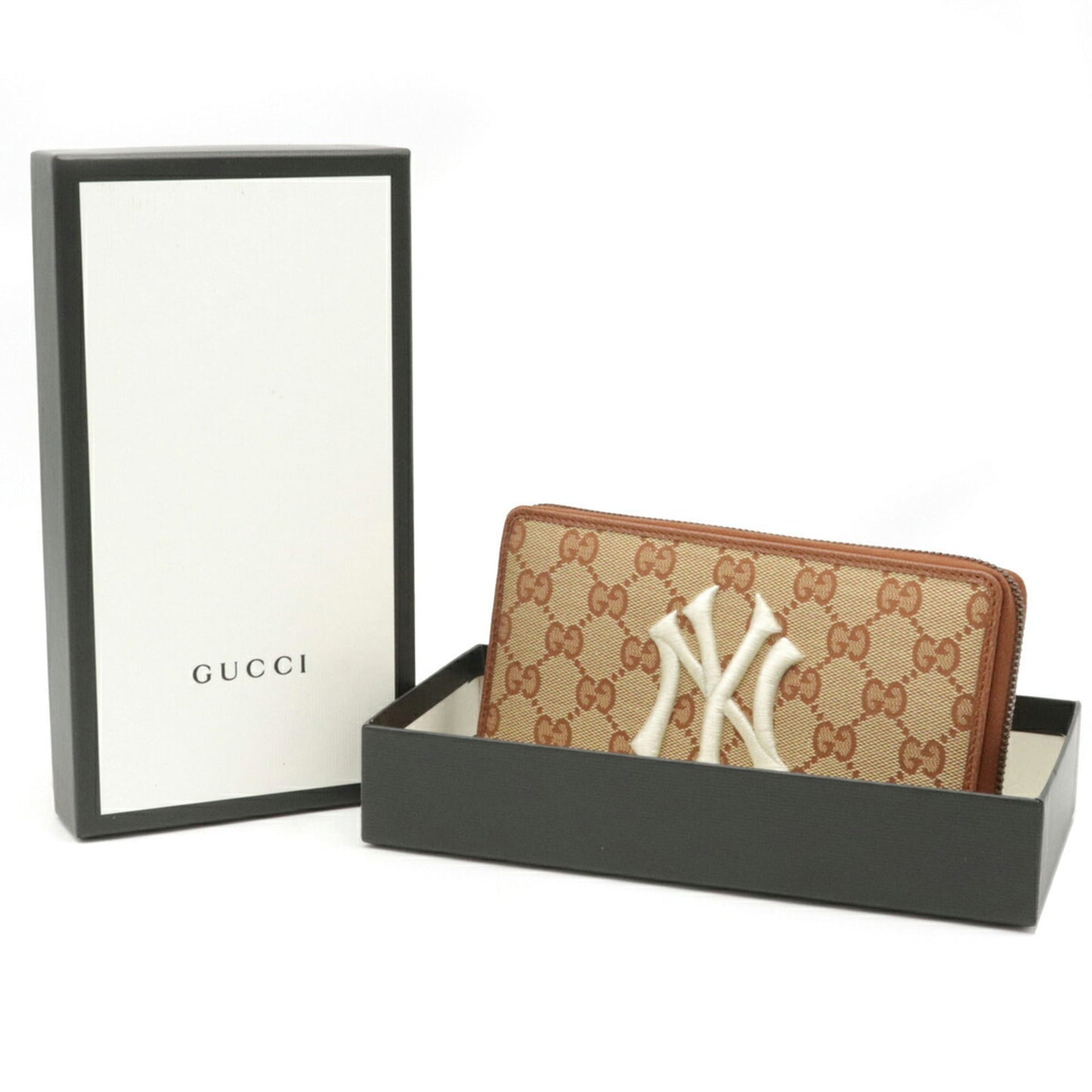 GUCCI Gucci GG Canvas NY Yankees Model MLB Major League Collaboration Round Long Wallet Khaki Beige Brick Red 547791