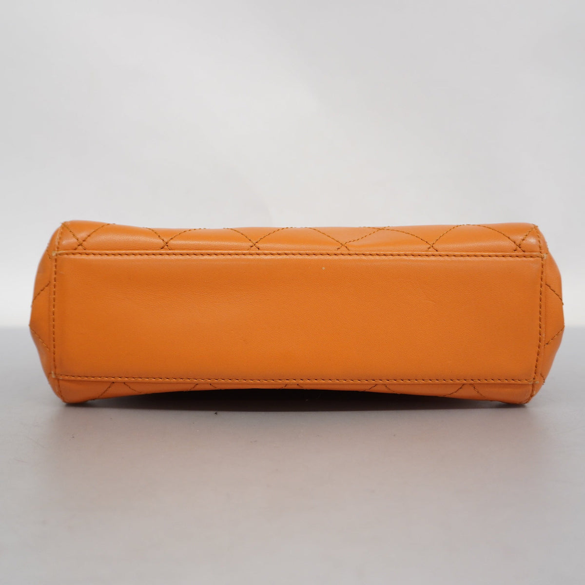 CHANELAuth  Matelasse Women's Leather Handbag Orange