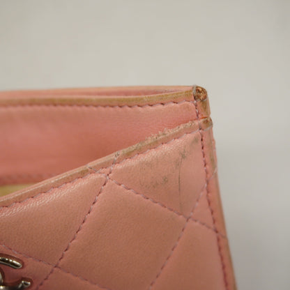 CHANEL   Matelasse Gold Hardware Leather Card Case Pink