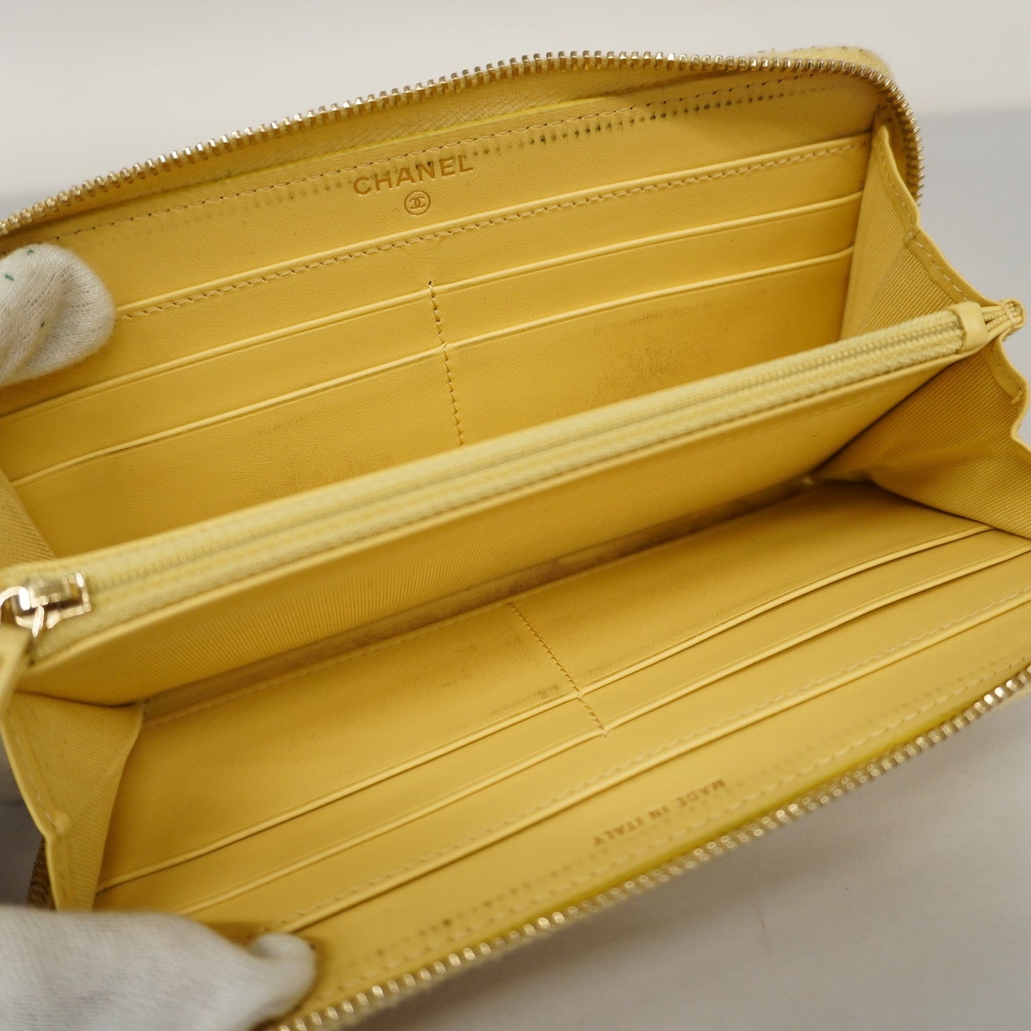 ChanelAuth  Camellia Bi-fold Long Wallet Gold Hardware Leather Yellow