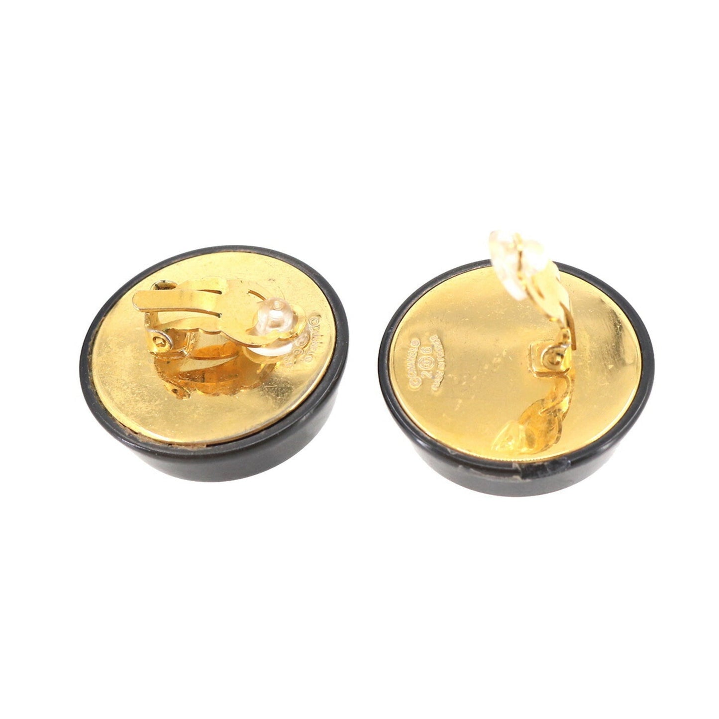Chanel round here mark earrings black gold 26 vintage accessories Vintage Earring