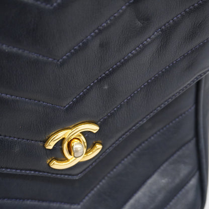 CHANEL   V Stitch Leather Shoulder Bag Navy