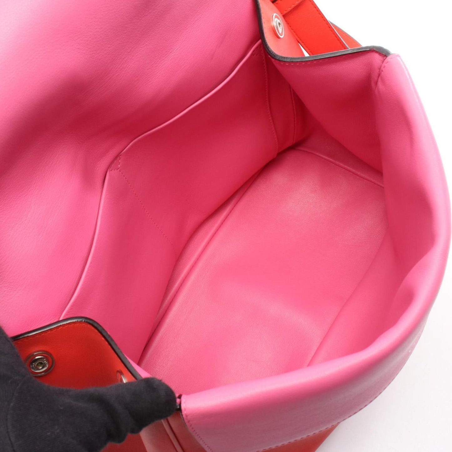 Christian Dior Red Color Leather Handbag ()