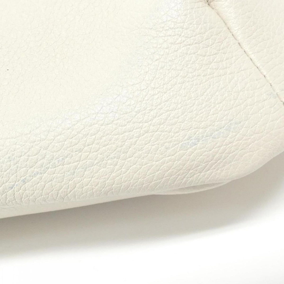 Gucci White Leather Fanny Pack