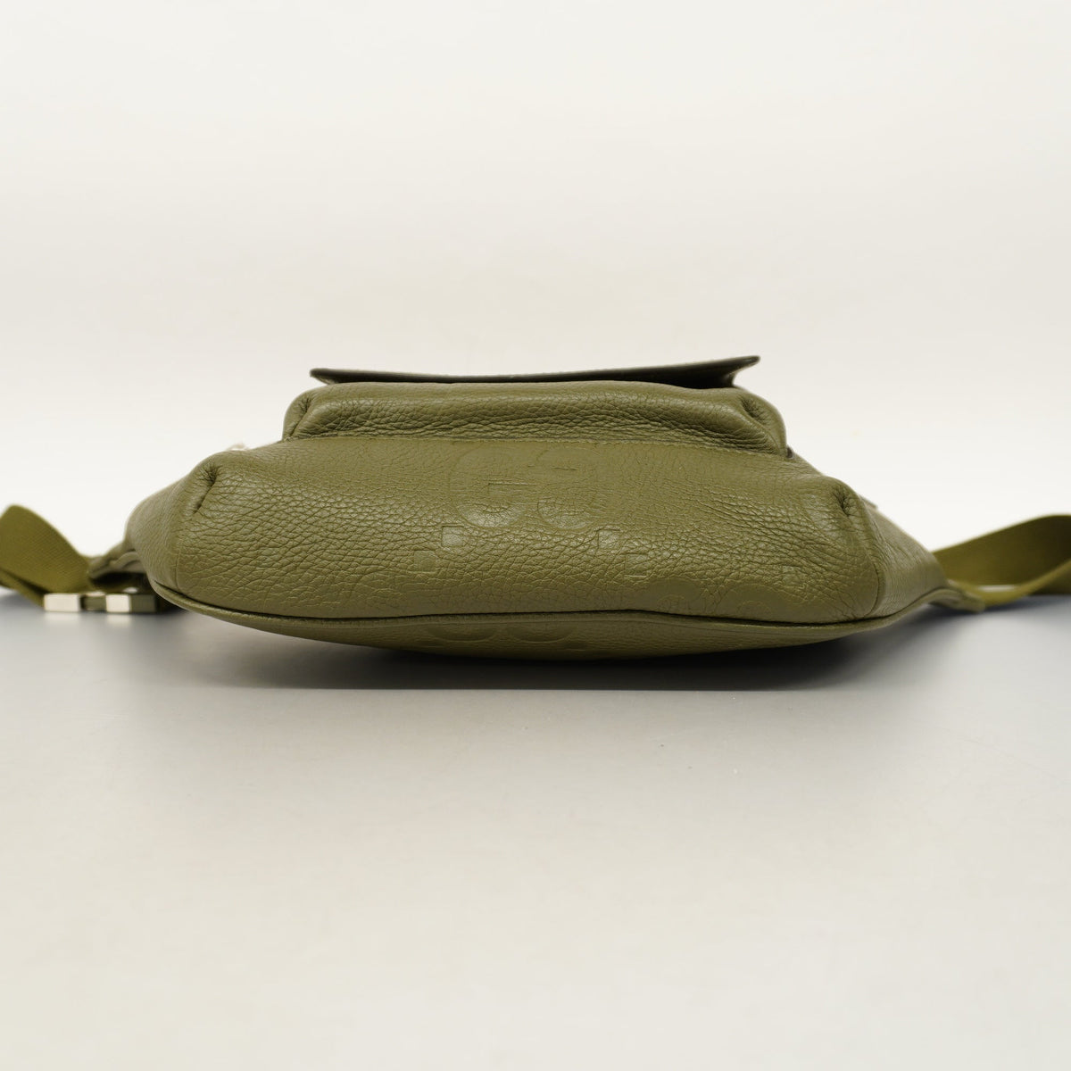 GUCCI  Jumbo GG 645093 Men's Leather Sling Bag Khaki
