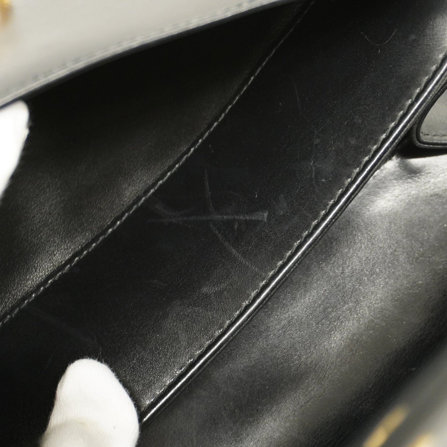 Celine  Carriage Metal Fittings Women's Leather Handbag Black