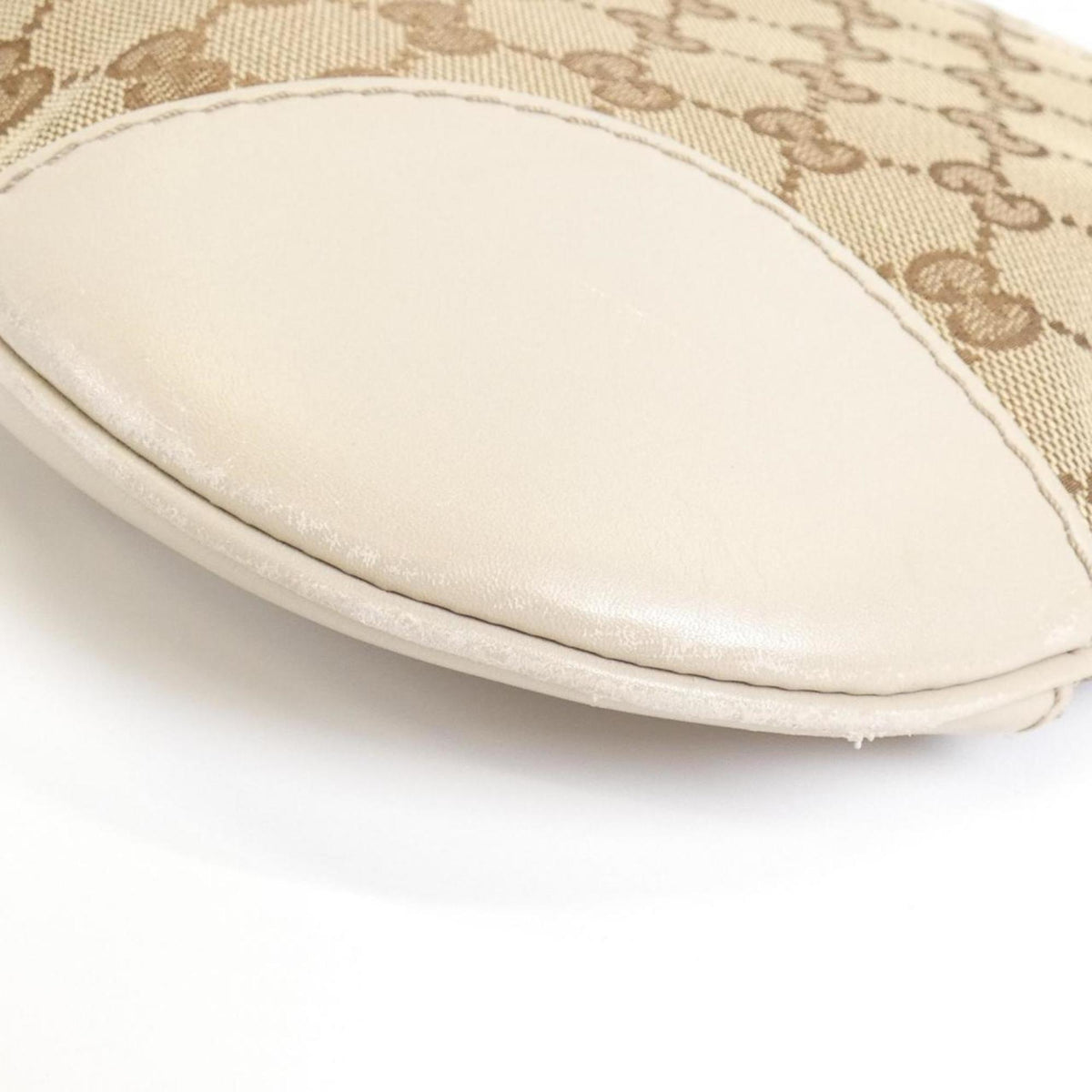Gucci Beige Ivory Gg Canvas Shoulder Bag