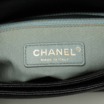 Chanel CC Caviar Top Handle Flap Bag  Leather Shoulder Bag in Good condition