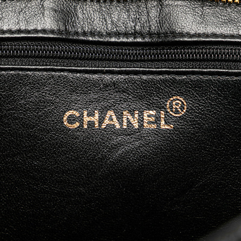 Chanel CC Caviar Medallion Tote Leather Tote Bag in Good condition