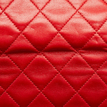 Chanel Medium Classic Double Flap Bag Leather Shoulder Bag in Good condition