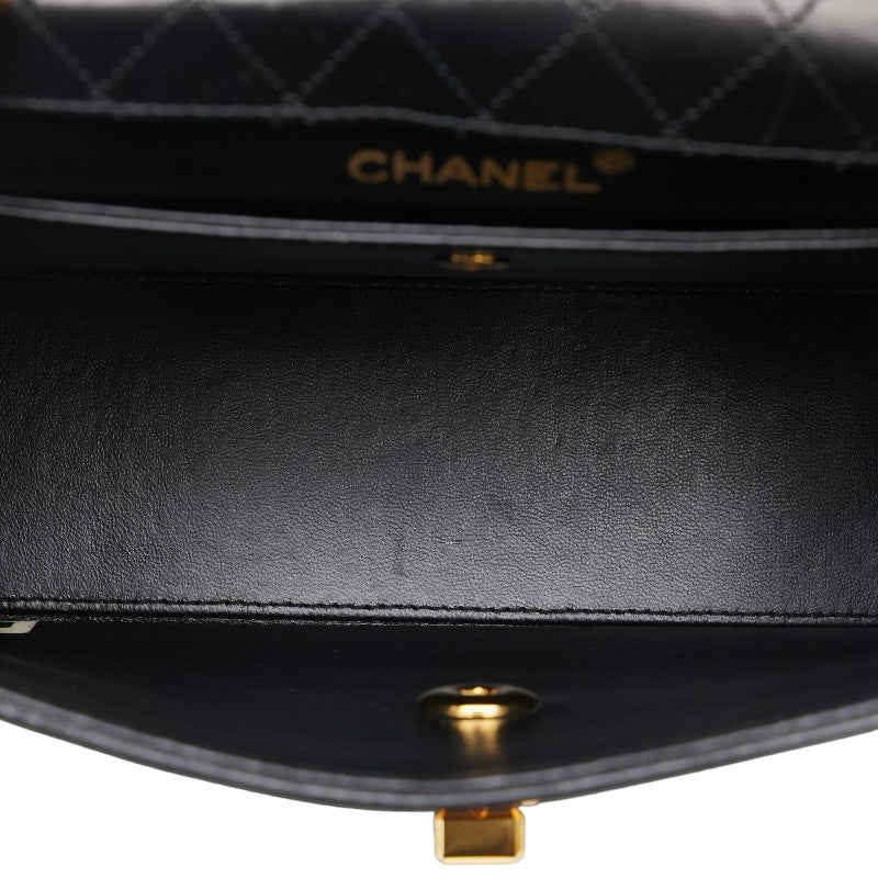 Chanel Reissue Trapezoid Flap Bag Leather Shoulder Bag in Good condition