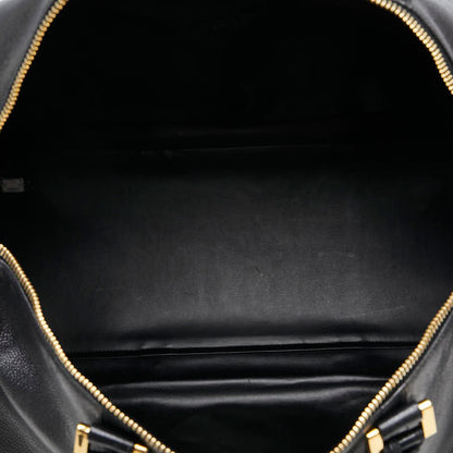 Chanel CC Caviar Travel Bag Leather Travel Bag in Good condition