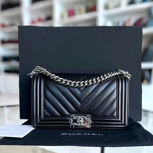 *2020 Receipt* Caviar Old Medium 25CM Chevron Black Silver Hardware Series 29