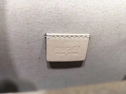 GC056  Small 7.9x6.1x2inch    Medium 11x6.7x3.5