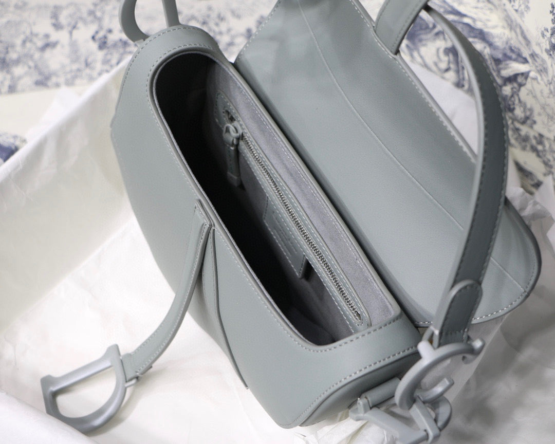 DR072 HIGHEST QUALITY VERSION S:7.7x6.3x2.6inch   M:10x7.9x2.6inch