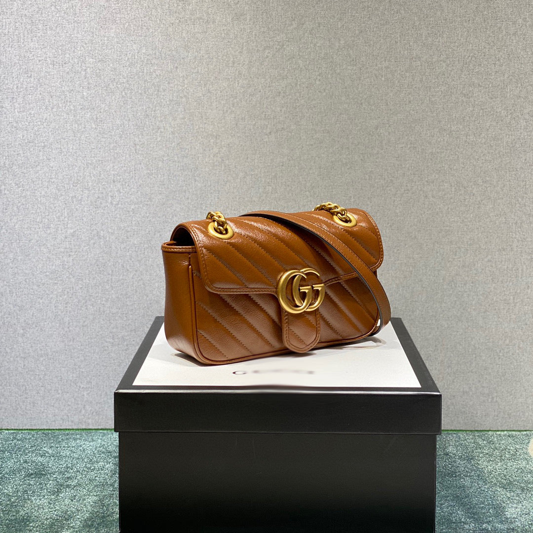 GC181 HIGHEST QUALITY VERSION  Small:8.7x5.1x2.4inch   Medium:10.2x5.9x2.9inch