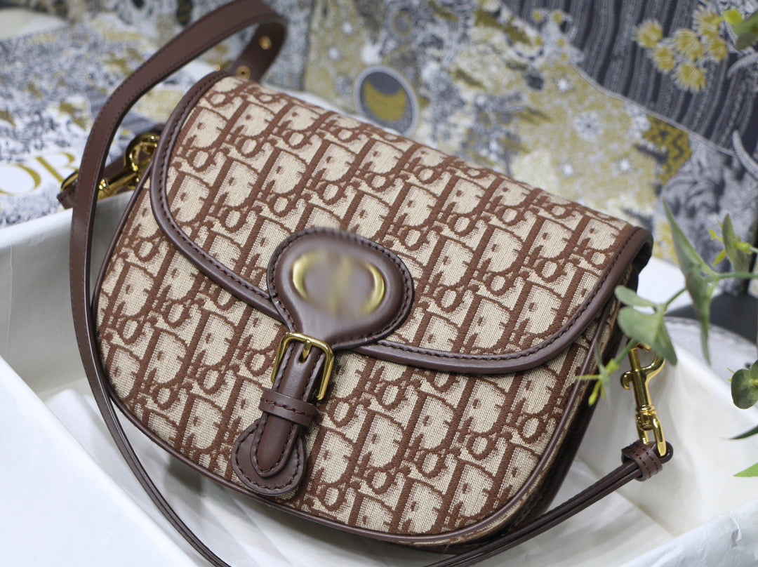 DR096 HIGHEST QUALITY VERSION S:7.1x5.9x2.4inch   M:9.1x7.1x2.8inch