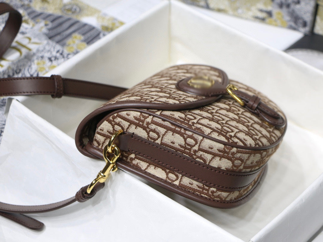 DR096 HIGHEST QUALITY VERSION S:7.1x5.9x2.4inch   M:9.1x7.1x2.8inch