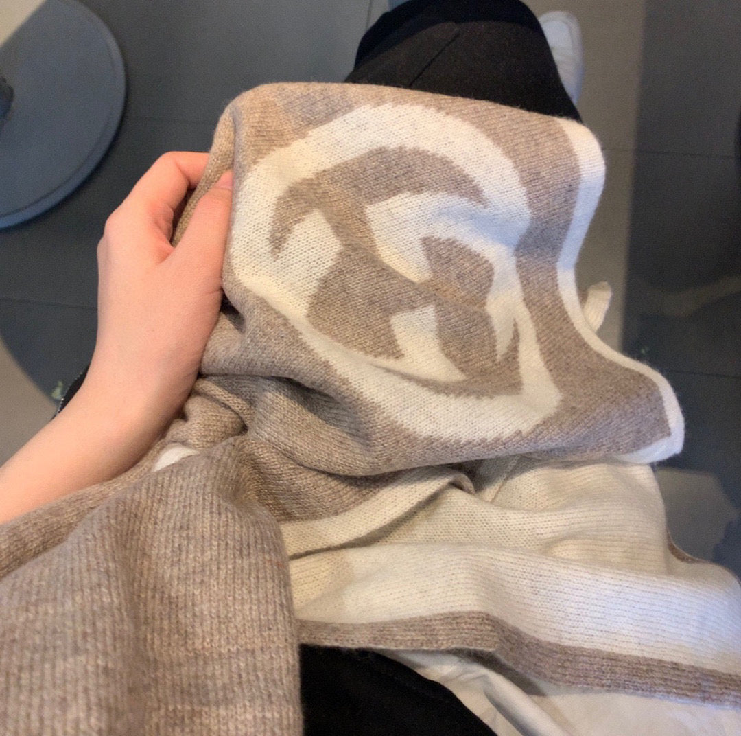 CLTH095 100%Cashmere 30x180cm