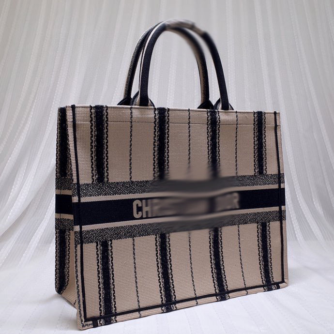 DR136 HIGHEST QUALITY VERSION S:14.4x11x6.9inch   L:16.3x13.8x7.1inch